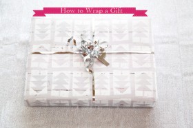 Glam Latte_Holiday_How to wrap a gift