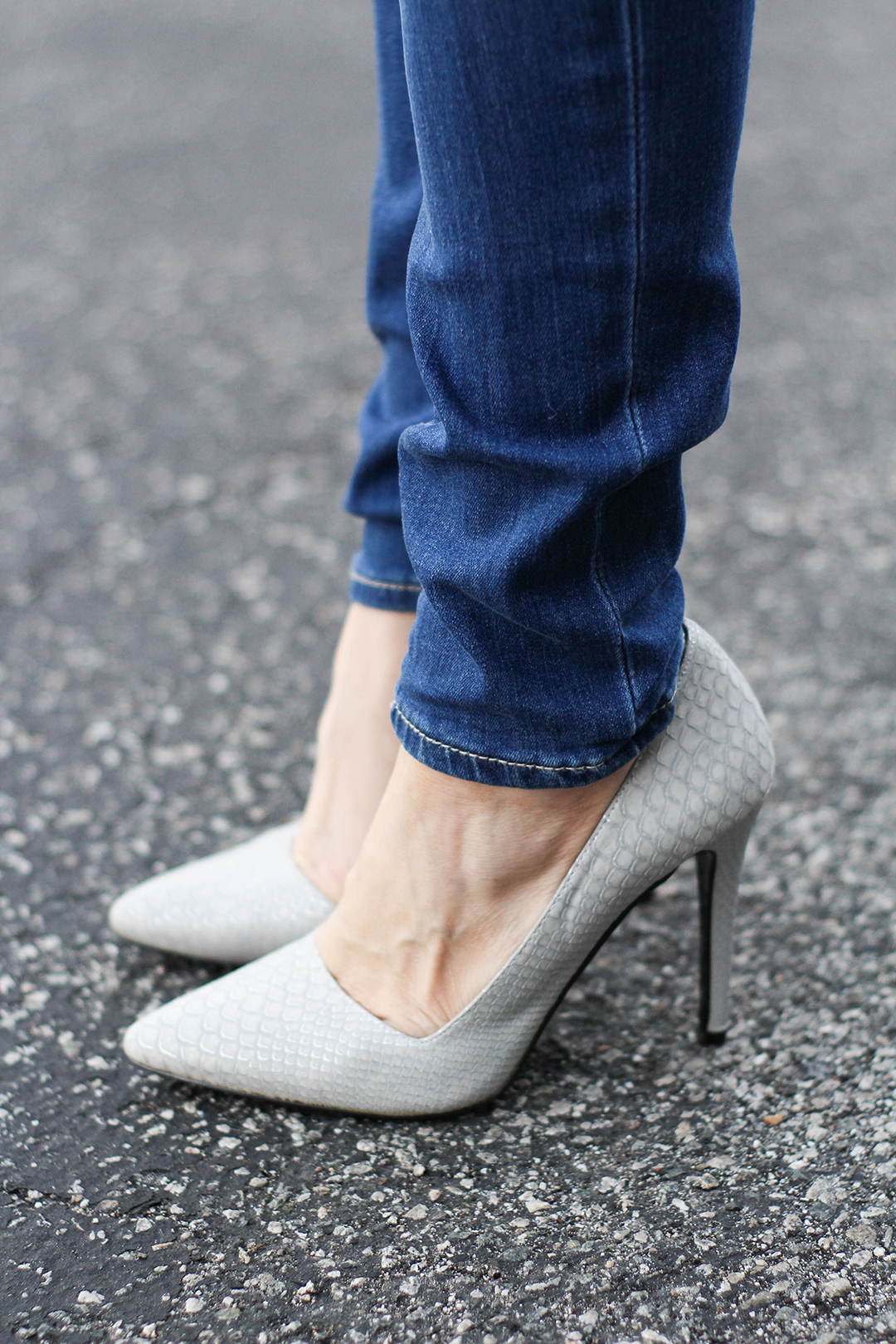 Python Pumps